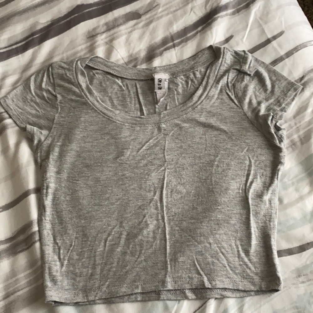 M & M gray crop top